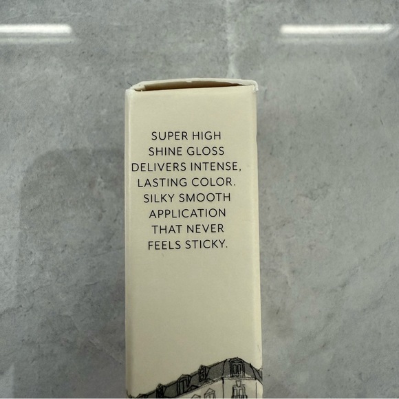 Cargo Cosmetics Essential Lip Gloss Prague Deep Red Super High Shine Makeup - Picture 9 of 13